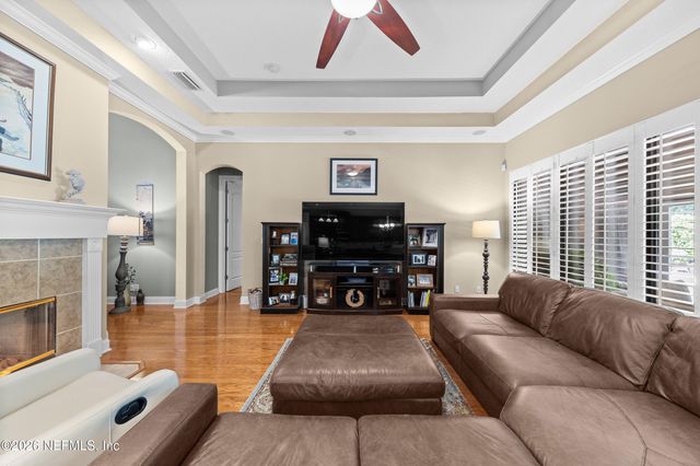 13107 HIGHLAND GLEN Way E, Jacksonville, FL 32224