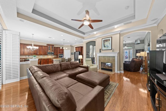 13107 HIGHLAND GLEN Way E, Jacksonville, FL 32224