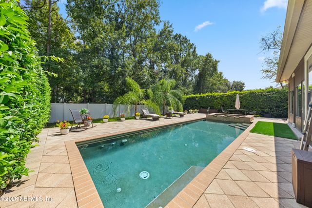 13107 HIGHLAND GLEN Way E, Jacksonville, FL 32224