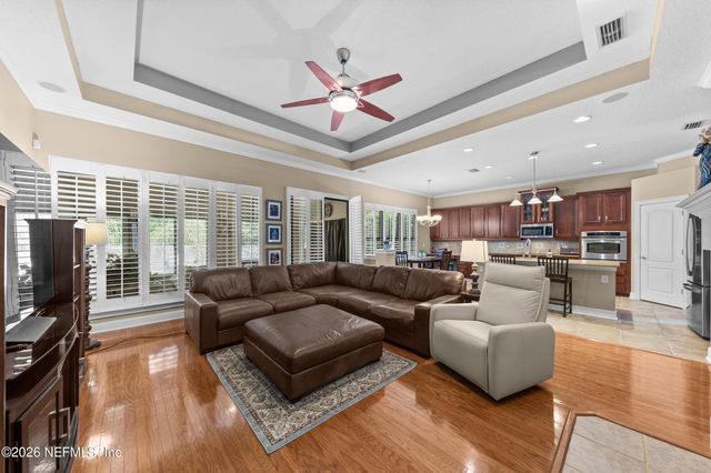 13107 HIGHLAND GLEN Way E, Jacksonville, FL 32224