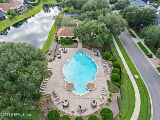 13107 HIGHLAND GLEN Way E, Jacksonville, FL 32224