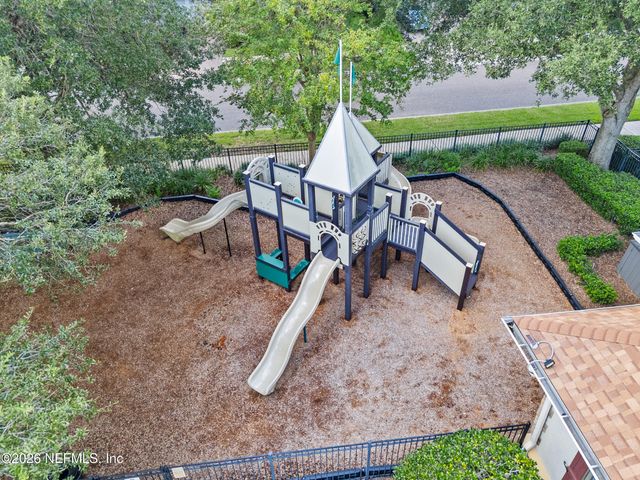 13107 HIGHLAND GLEN Way E, Jacksonville, FL 32224