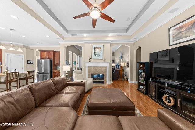 13107 HIGHLAND GLEN Way E, Jacksonville, FL 32224