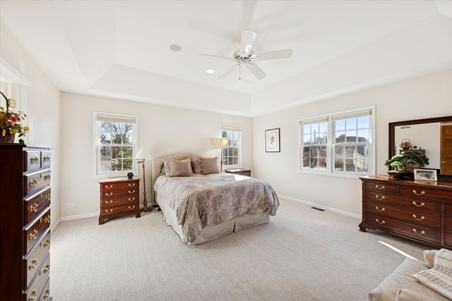 406 S Poplar Avenue, Elmhurst, IL 60126