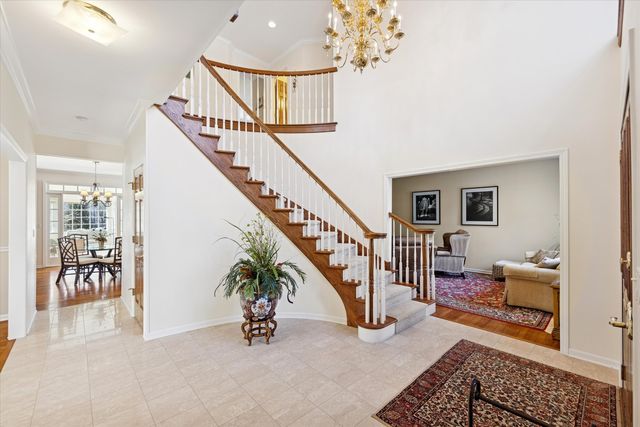 406 S Poplar Avenue, Elmhurst, IL 60126