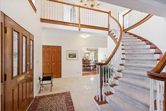 406 S Poplar Avenue, Elmhurst, IL 60126