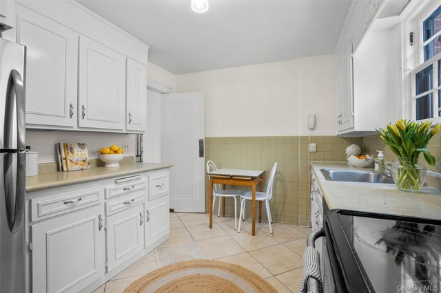 4 Lafayette Road, Larchmont, NY 10538