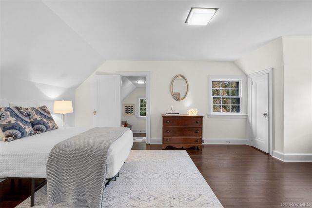 4 Lafayette Road, Larchmont, NY 10538