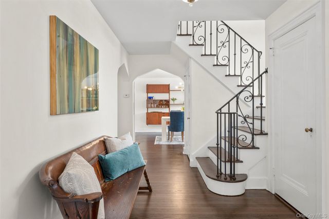 4 Lafayette Road, Larchmont, NY 10538