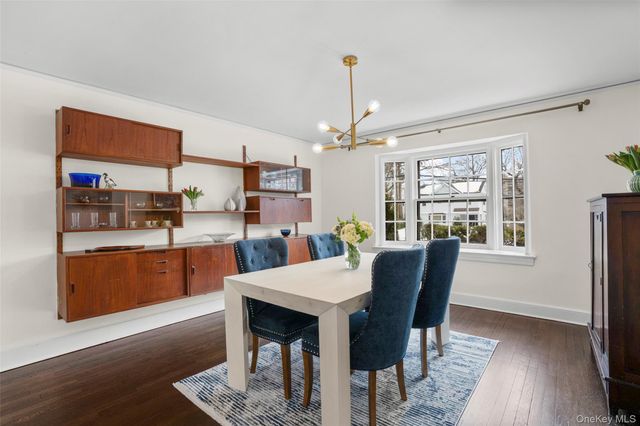 4 Lafayette Road, Larchmont, NY 10538