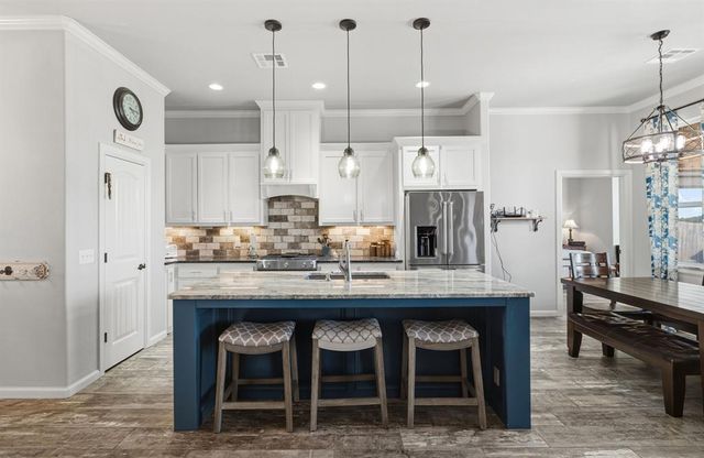 7188 Legacy Pointe Circle, El Reno, OK 73036