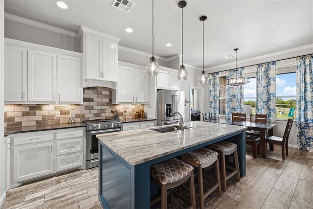 7188 Legacy Pointe Circle, El Reno, OK 73036