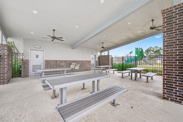 24721 Majestic Cone Lane, Magnolia, TX 77355