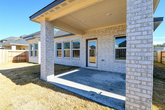 17703 Rosette Grass Drive, Conroe, TX 77385