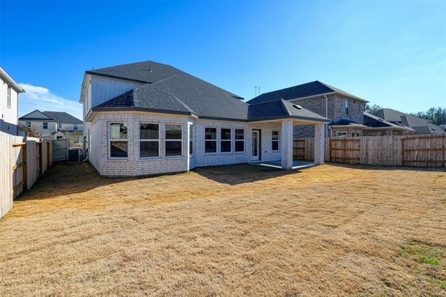 17703 Rosette Grass Drive, Conroe, TX 77385