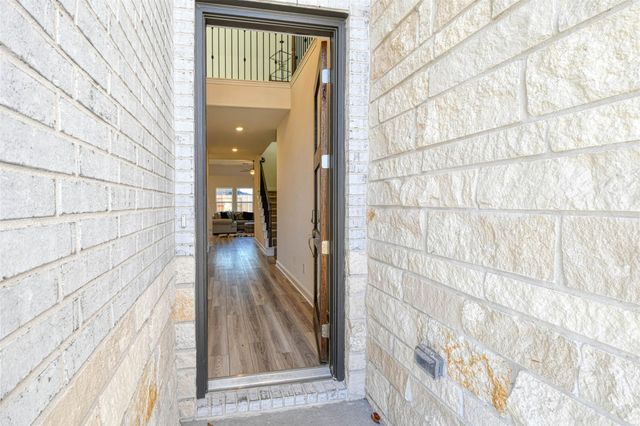 17703 Rosette Grass Drive, Conroe, TX 77385