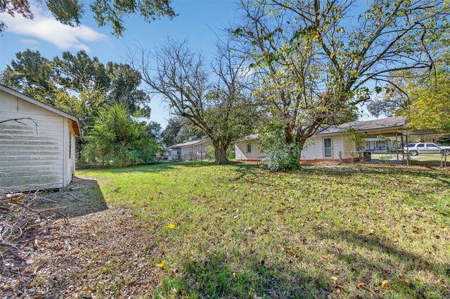 113 Linden Drive, Athens, TX 75751