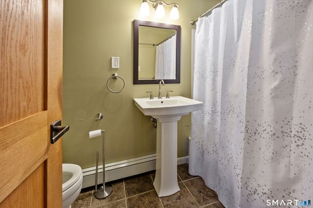 201 Tunxis Road, Bristol, CT 06010