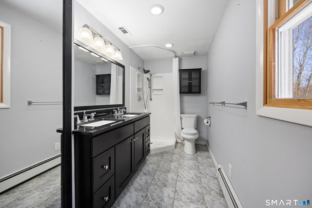 201 Tunxis Road, Bristol, CT 06010