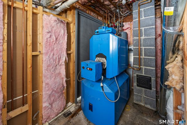 201 Tunxis Road, Bristol, CT 06010