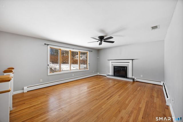 201 Tunxis Road, Bristol, CT 06010