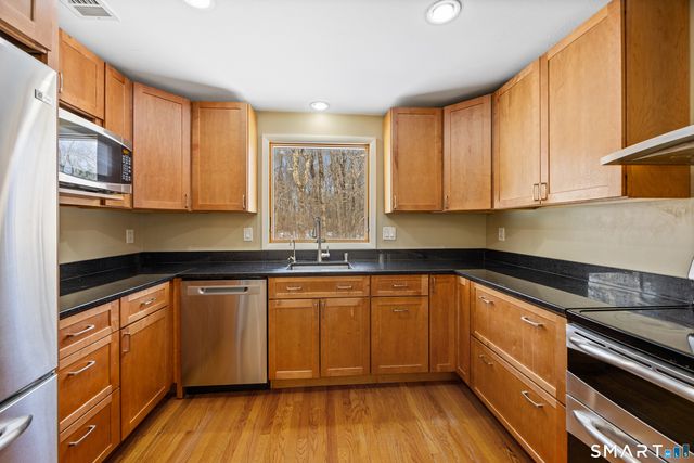 201 Tunxis Road, Bristol, CT 06010