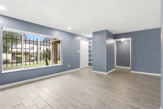 5423 BROOKSWOOD WAY 801, Orlando, FL 32808