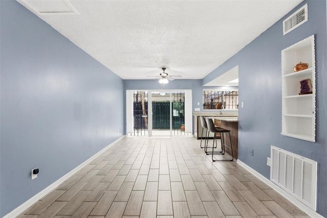 5423 BROOKSWOOD WAY 801, Orlando, FL 32808