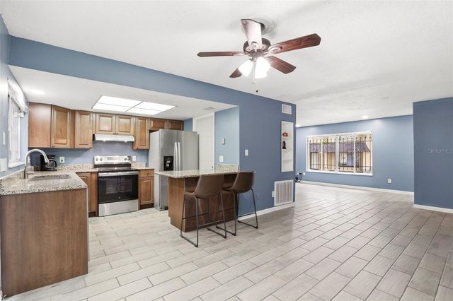 5423 BROOKSWOOD WAY 801, Orlando, FL 32808