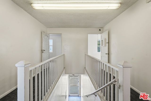 2048 W Florence Avenue, Los Angeles, CA 90047