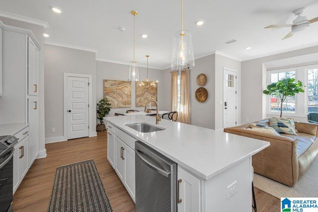 4407 TILSLEY LANE, Hoover, AL 35244