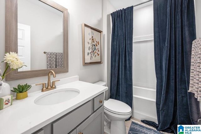 4407 TILSLEY LANE, Hoover, AL 35244