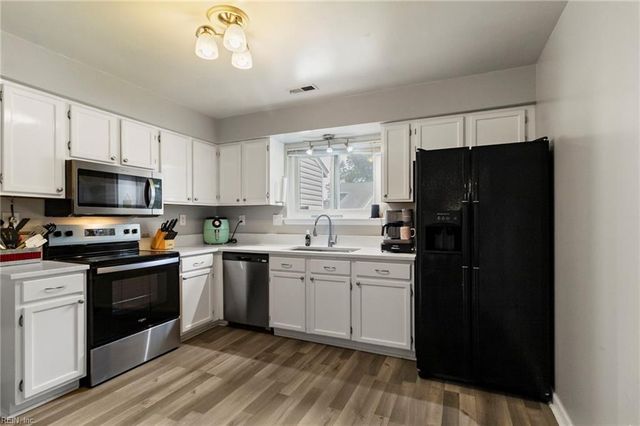 2017 Antelope PL, Virginia Beach, VA 23456