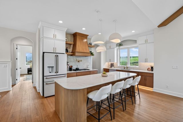 312 Emmett Court, Norwalk, IA 50211