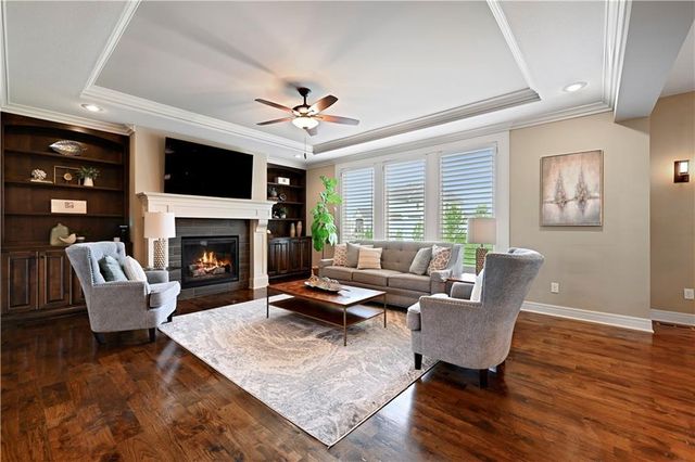 16816 Stearns Street, Overland Park, KS 66221