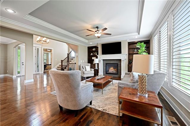 16816 Stearns Street, Overland Park, KS 66221