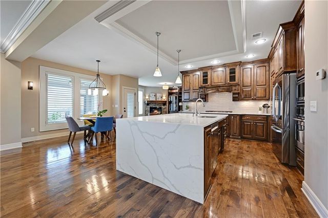 16816 Stearns Street, Overland Park, KS 66221