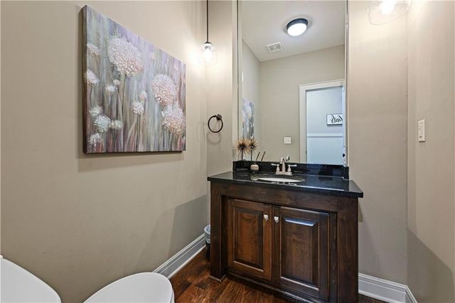 16816 Stearns Street, Overland Park, KS 66221