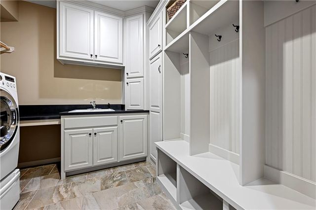 16816 Stearns Street, Overland Park, KS 66221