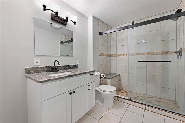 16816 Stearns Street, Overland Park, KS 66221