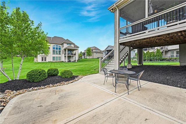 16816 Stearns Street, Overland Park, KS 66221