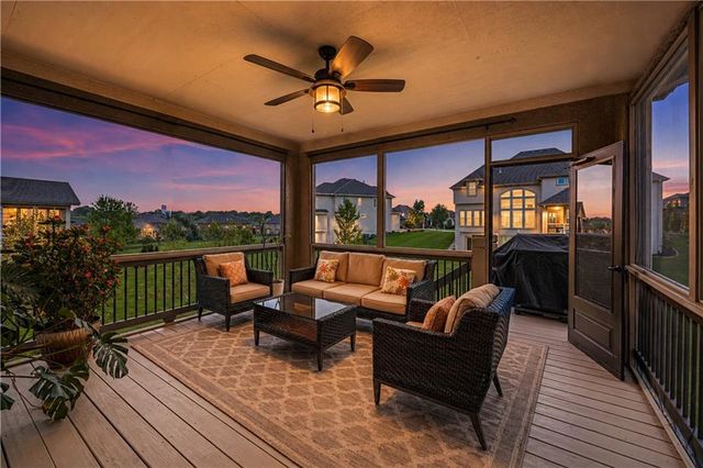 16816 Stearns Street, Overland Park, KS 66221