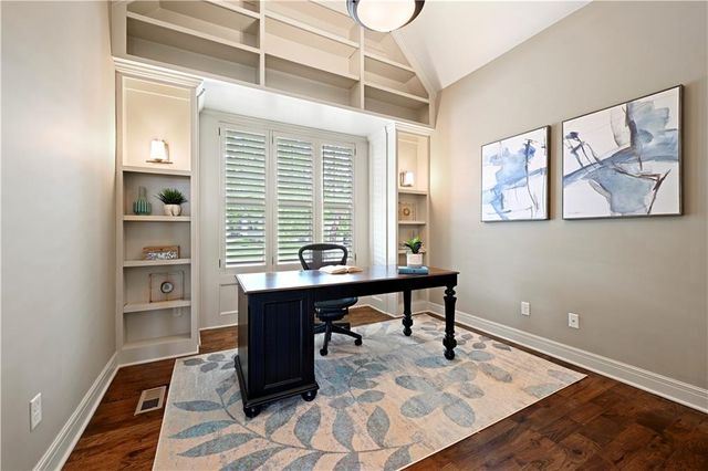 16816 Stearns Street, Overland Park, KS 66221