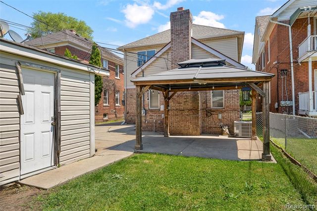 5003 Horger Street, Dearborn, MI 48126