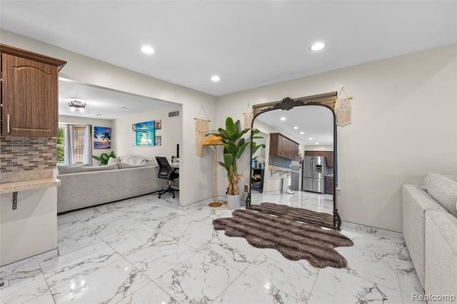 5003 Horger Street, Dearborn, MI 48126