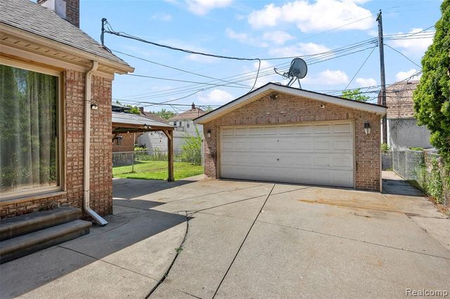 5003 Horger Street, Dearborn, MI 48126