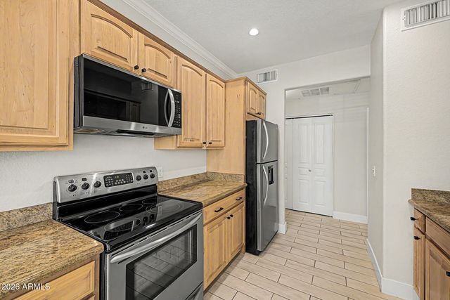 1941 S PIERPONT Drive 1084, Mesa, AZ 85206