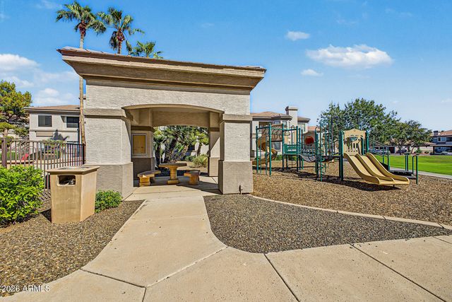 1941 S PIERPONT Drive 1084, Mesa, AZ 85206
