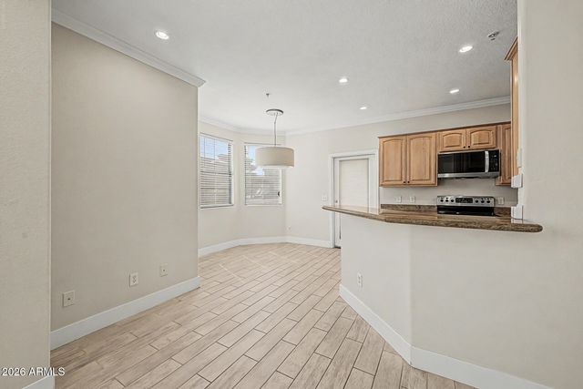 1941 S PIERPONT Drive 1084, Mesa, AZ 85206