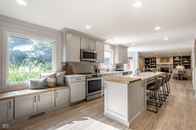 702 Palmer Drive, Noblesville, IN 46062